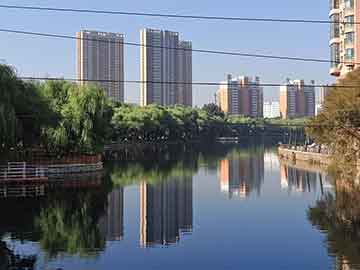 吉布鲁美景实拍，城市与自然和谐共舞